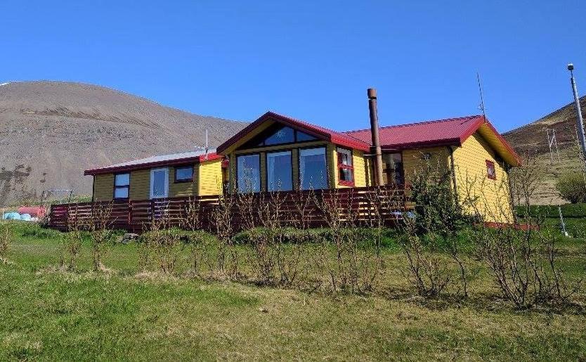 Thingeyri Gemlufall Guesthouse מראה חיצוני תמונה